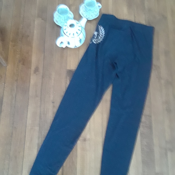 Size S Victoria Secret pink gray logo sparkly leggings - Picture 5 of 10